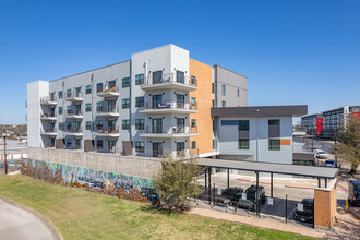 Burnet 64 in Austin, TX - Building Photo - Primary Photo