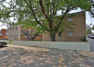 Campus Row Apartments in Canyon, TX - Building Photo - Building Photo