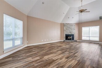 977 Co Rd 2255 in Valley View, TX - Building Photo - Building Photo