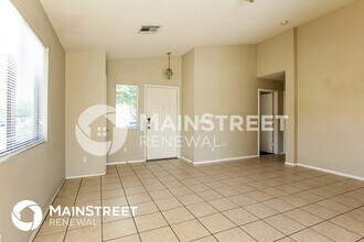 8923 W La Reata Ave in Phoenix, AZ - Building Photo - Building Photo