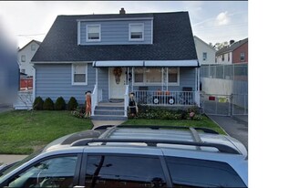 421 New York Ave in Elizabeth, NJ - Building Photo
