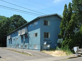 Taryn Commons in Corvallis, OR - Building Photo