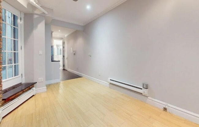 East 25th Street in New York, NY - Foto de edificio - Building Photo