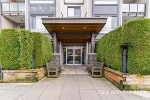 2943 Nelson Pl in Abbotsford, BC - Building Photo