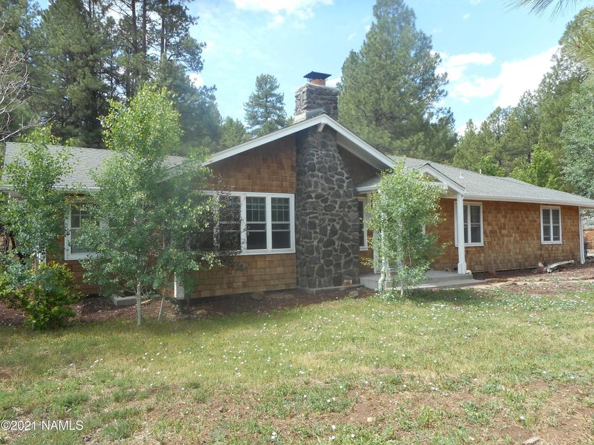 58 Pine Del Dr in Flagstaff, AZ - Building Photo