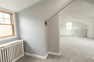 218 N Midland Ave in Nyack, NY - Building Photo - Building Photo