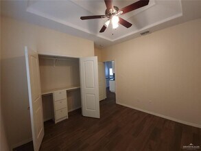 16 Carlisle Ave in Edinburg, TX - Building Photo - Building Photo