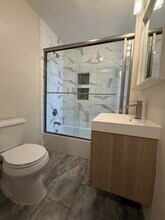 84 Van Wagenen Ave in Jersey City, NJ - Foto de edificio - Building Photo