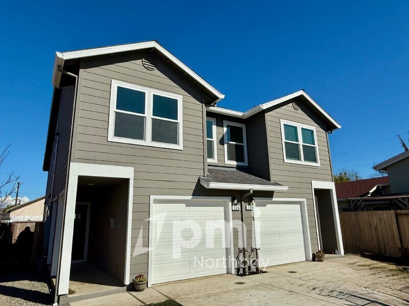 304 Mayo Ave in Vallejo, CA - Building Photo