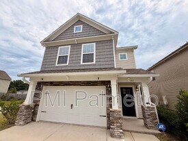 147 St George Rd in West Columbia, SC - Building Photo