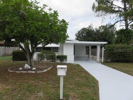 2204 20th Ave W in Bradenton, FL - Building Photo