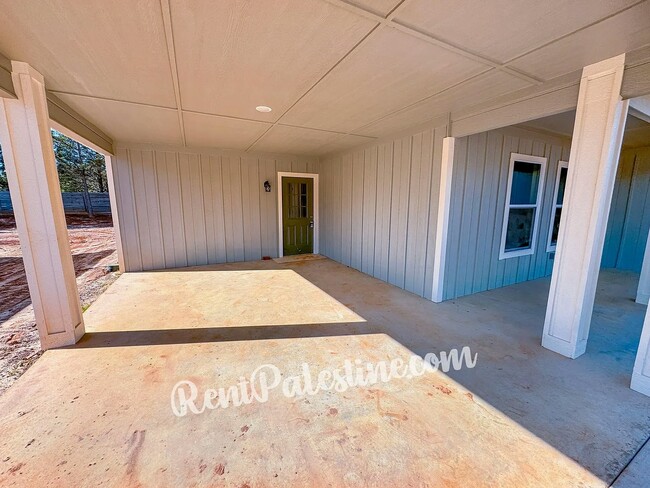1712 Amy Ln in Palestine, TX - Building Photo - Building Photo