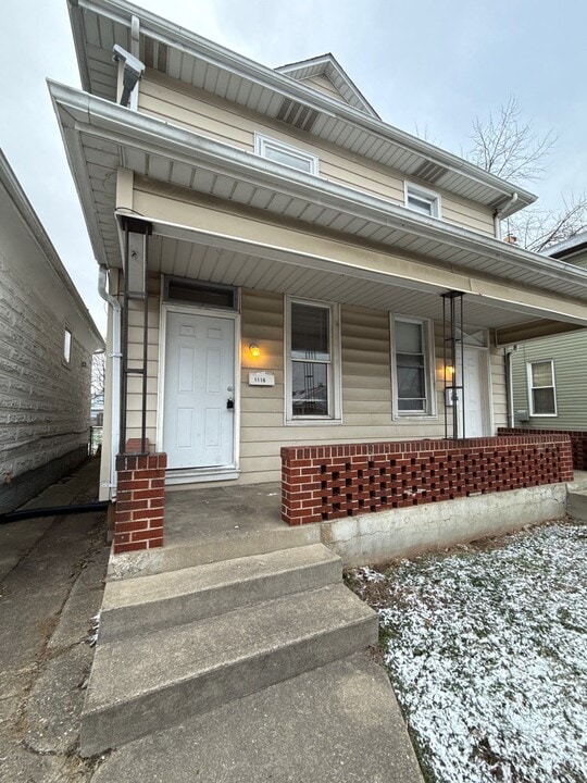 1118 Bonacker Ave in Hamilton, OH - Building Photo