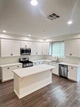 806-808 Solano Ave in Los Angeles, CA - Building Photo - Building Photo