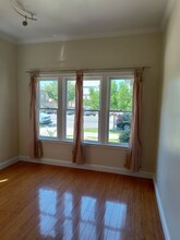2716 S St-Unit -Unit #4 in Sacramento, CA - Foto de edificio - Building Photo