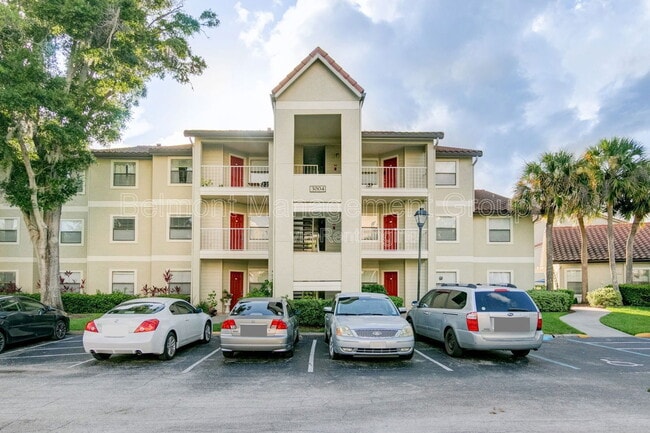 property at 3004 Parkway Blvd