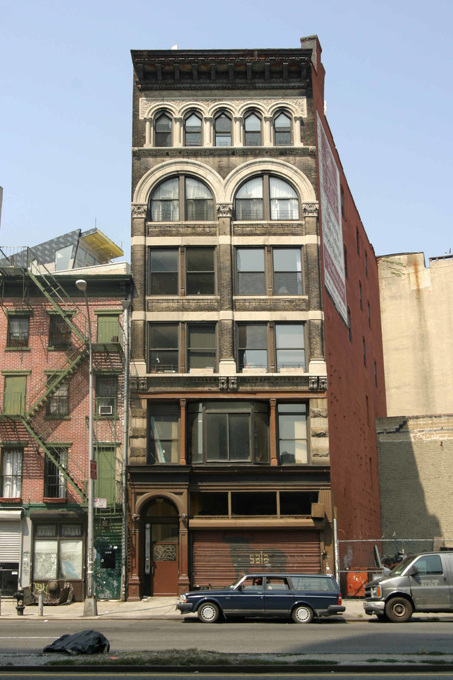 344 Bowery in New York, NY - Foto de edificio - Building Photo