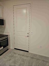 1607 E Holguin St in Lancaster, CA - Building Photo - Building Photo