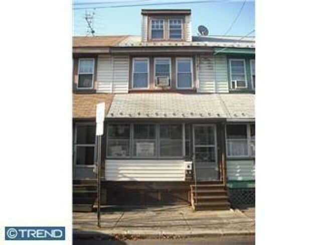 property at 301 S Logan Ave