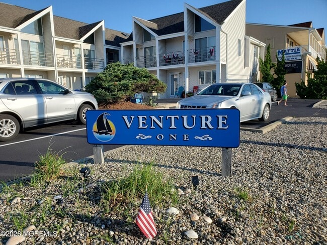 property at 1704 Grand Central Ave