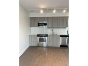 13308-13308 Central Ave in Surrey, BC - Building Photo - Building Photo