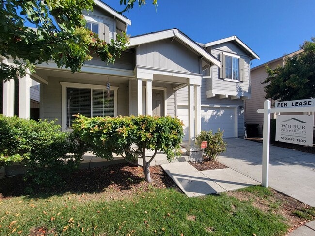 919 Gates St in East Palo Alto, CA - Building Photo - Building Photo