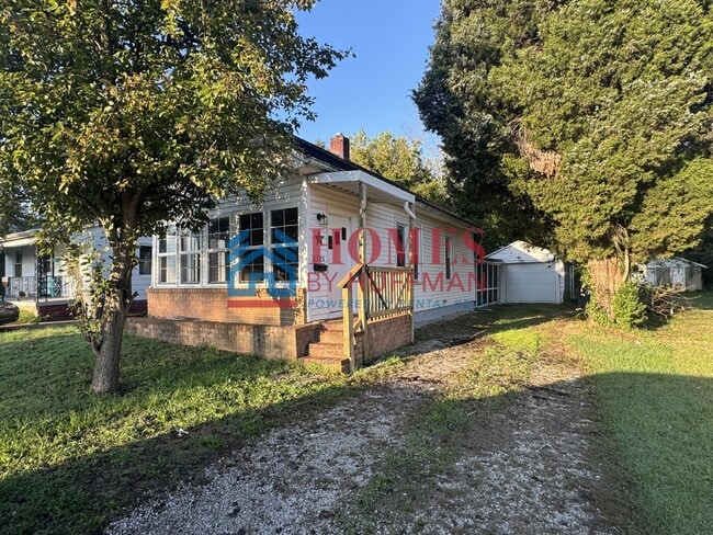 property at 2525 S Rotherwood Ave