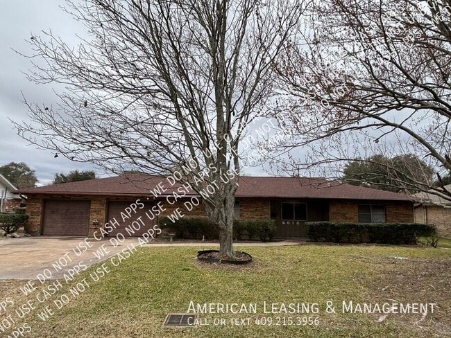 property at 2618 Grand Blvd