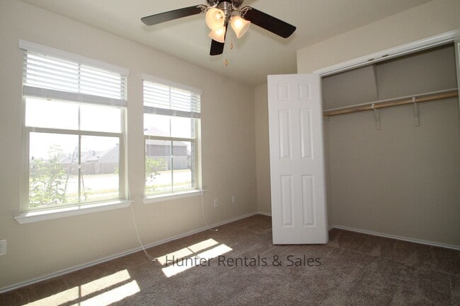 property at 4809 Mohawk Dr