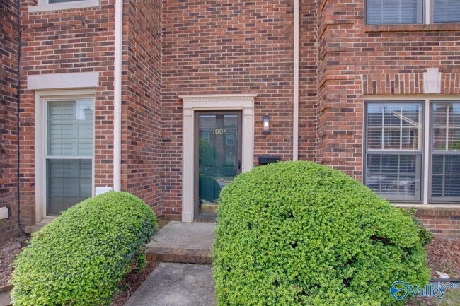 1008 Heatherwood Dr SE in Huntsville, AL - Foto de edificio - Building Photo