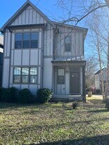 2148 Oakland St in Nashville, TN - Building Photo