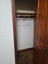 901 N Elm St in Ottumwa, IA - Foto de edificio - Building Photo