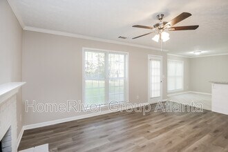911 Rolling Meadows Dr in Loganville, GA - Building Photo - Building Photo