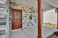 201 Eleanor Davis Dr in Maryville, TN - Building Photo - Building Photo