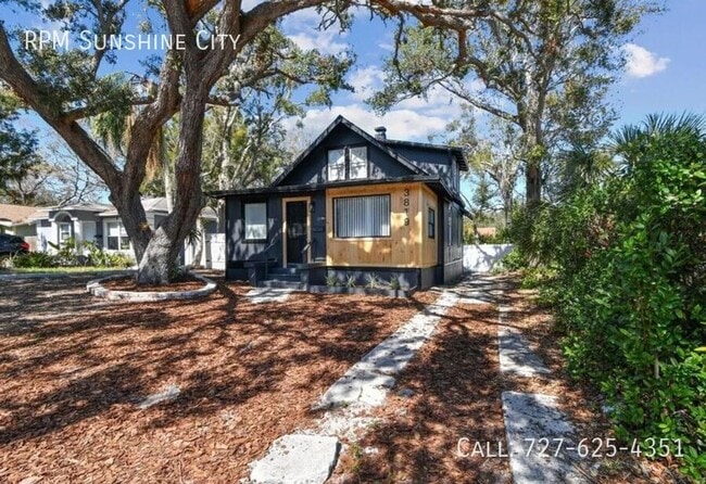 3819 Queensboro Ave S in St. Petersburg, FL - Building Photo - Building Photo