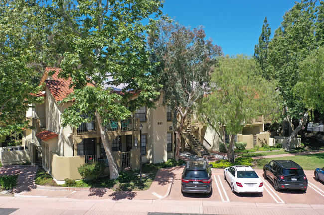 Westcreek Apartments in Westlake Village, CA - Building Photo - Building Photo