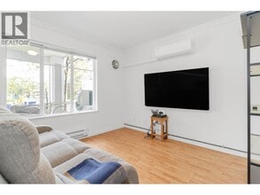 19141-19124 124 Ave in Pitt Meadows, BC - Building Photo - Building Photo