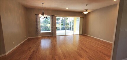 5231 Highbury Cir in Sarasota, FL - Building Photo - Building Photo