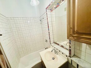 32 Glen Ave in Mount Vernon, NY - Building Photo - Building Photo
