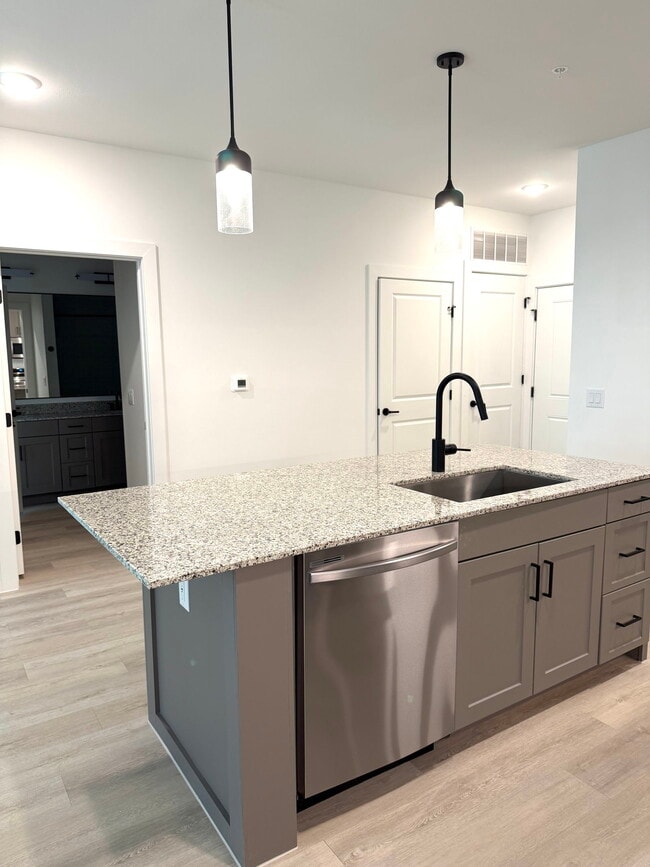 16601 Braker Ln in Manor, TX - Building Photo - Building Photo