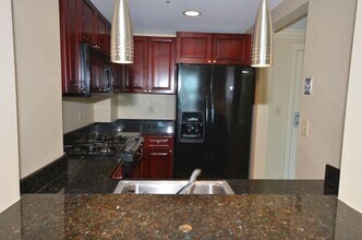 1 Nassau St, Unit 1 Nassau St Unit 2107 in Boston, MA - Building Photo - Building Photo