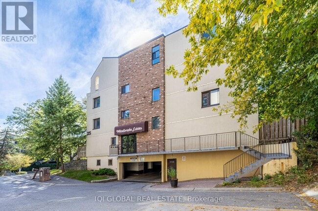 property at 25 Pebble Byway