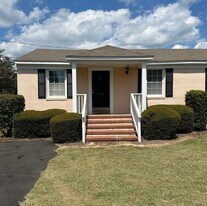 2801 Shandon Pl in Columbia, SC - Building Photo