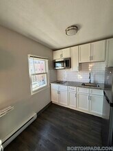 300 Meridian St in Boston, MA - Building Photo - Building Photo