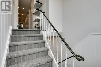 99 West Lodge Ave in Toronto, ON - Building Photo - Building Photo