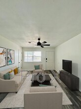 1855 W Deane St in Fayetteville, AR - Building Photo - Building Photo