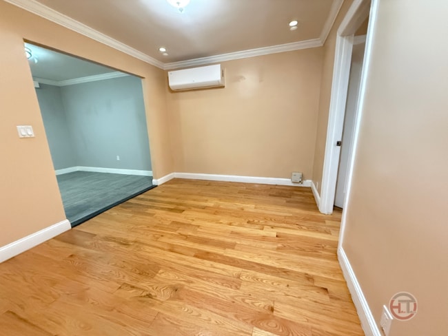 1858 Hutchinson Riv Pkwy in Bronx, NY - Building Photo - Building Photo