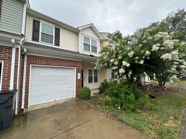 property at 1204 Glory Vine Rd