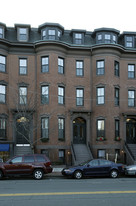 684 Tremont St in Boston, MA - Building Photo