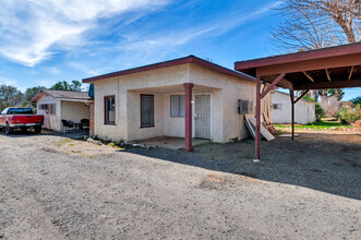 17771 Marygold Ave in Bloomington, CA - Building Photo - Building Photo